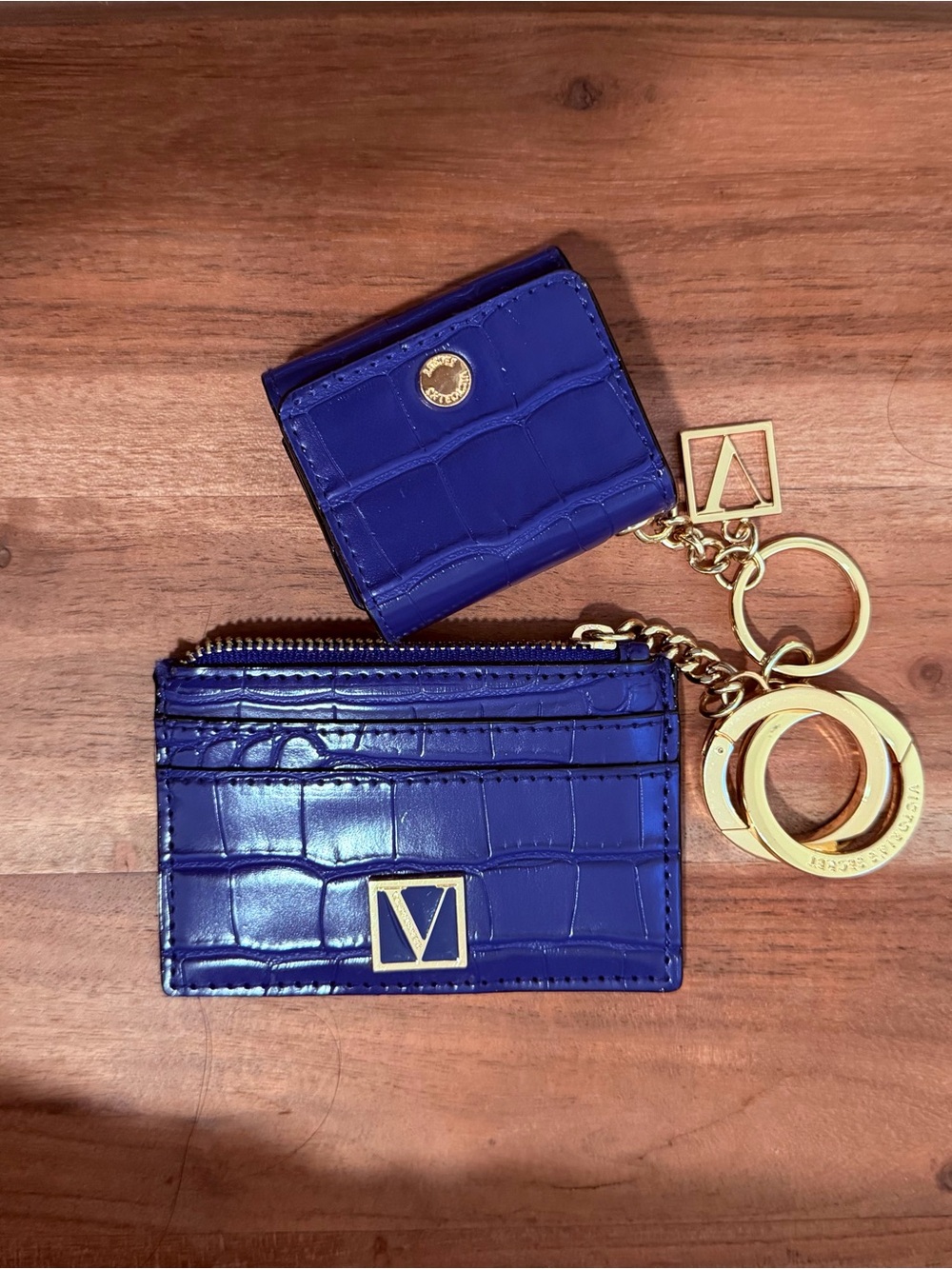 Blue Croc-Embossed Card Holder Keychain